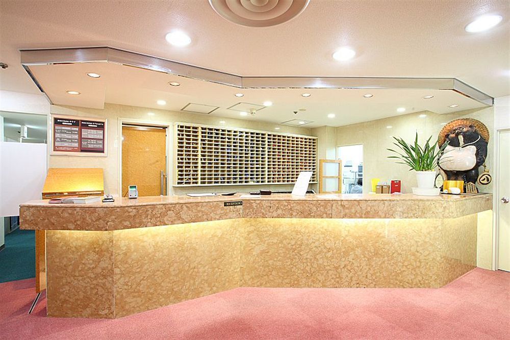 Shinjuku Kuyakusho-Mae Capsule Hotel Токио Экстерьер фото